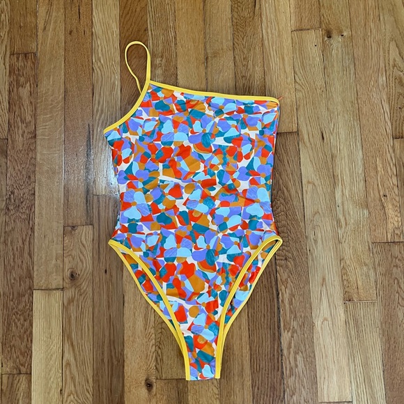 Madewell x OOKIOH Newport One-Piece Swimsuit in Floral Print - Picture 6 of 10